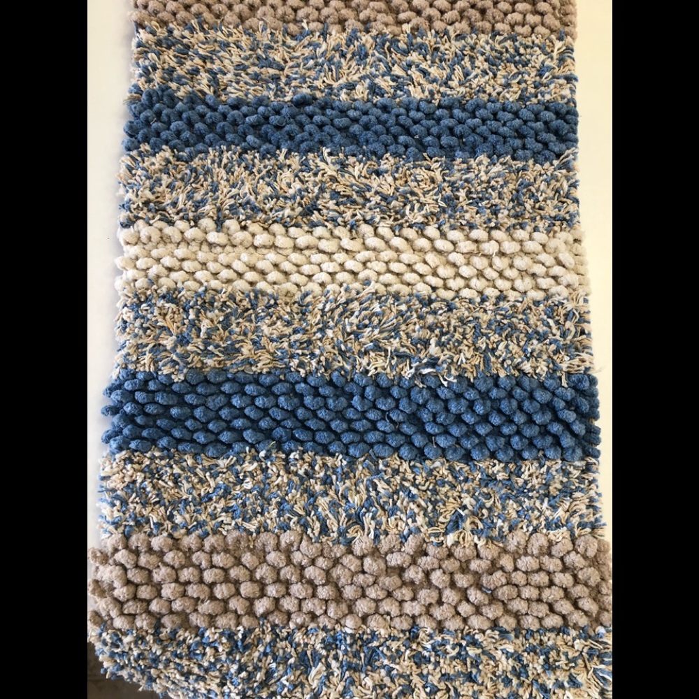 NWT Ultimate Accent Rug-100% handwoven cottons